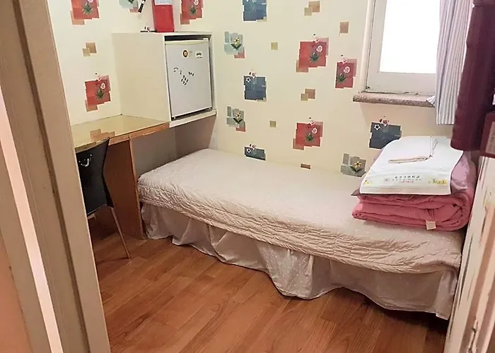 E Livingtel